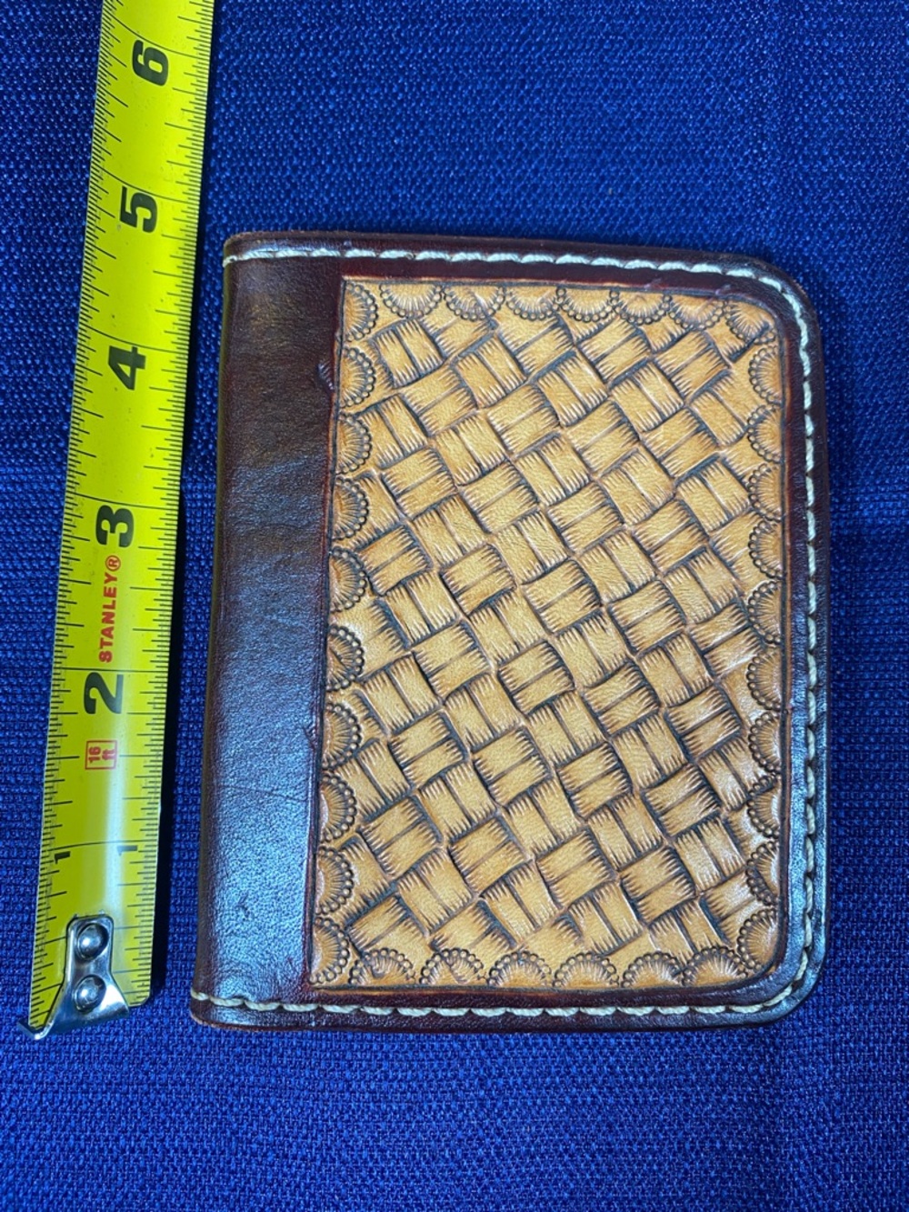 Handcrafted Leather Wallet - Picture 5 of 7